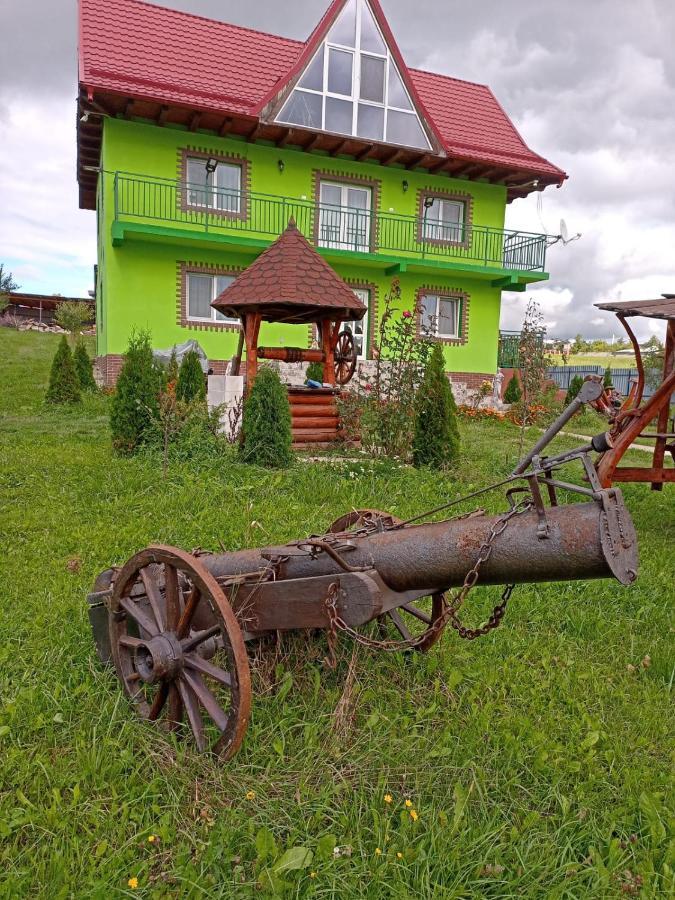 La Capra Vecinului Oglinzi Exterior foto